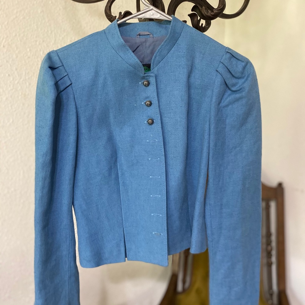 True vintage military style coat!